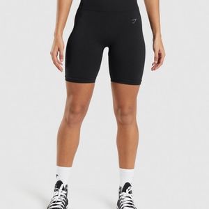 Cycling shorts